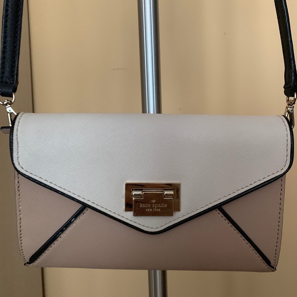 Kate Spade Tan/Beige crossbody - Picture 6 of 6